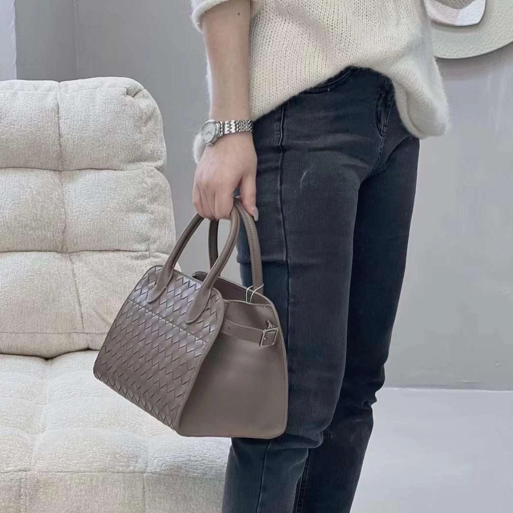 Sheepskin Leather Woven Bag, Women Lambskin Leather Handbag, Luxury Designer Bag, Italian Leather Classic Crossbody Bag, Minimalist Leather Purse Workday Essential Travel Ready