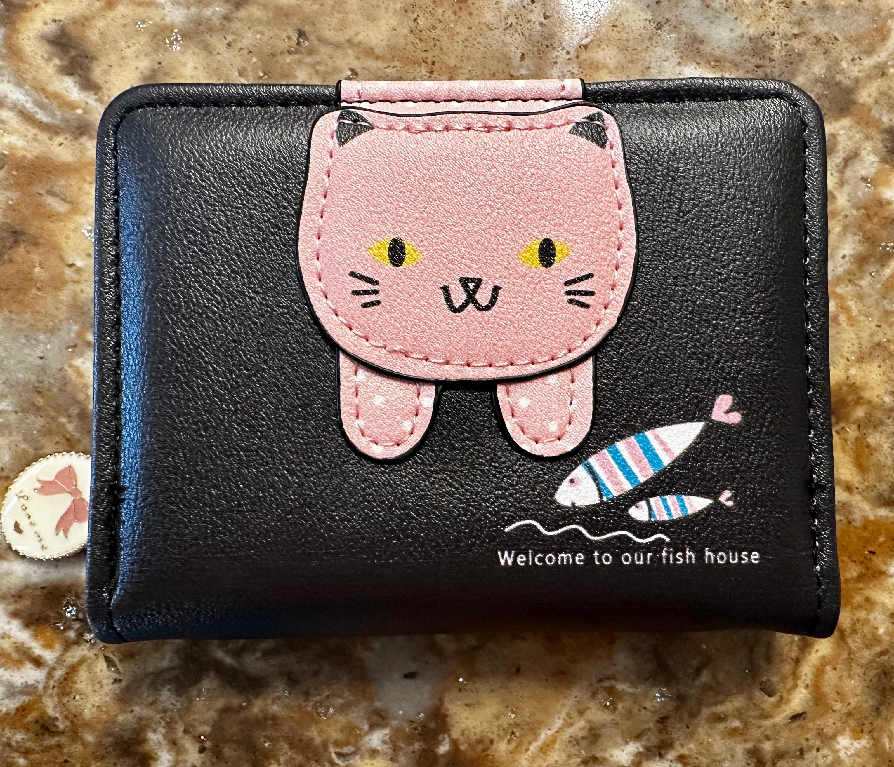 Daily Storage Daily Travel Wallet - Small Happy Cat With A Fishie