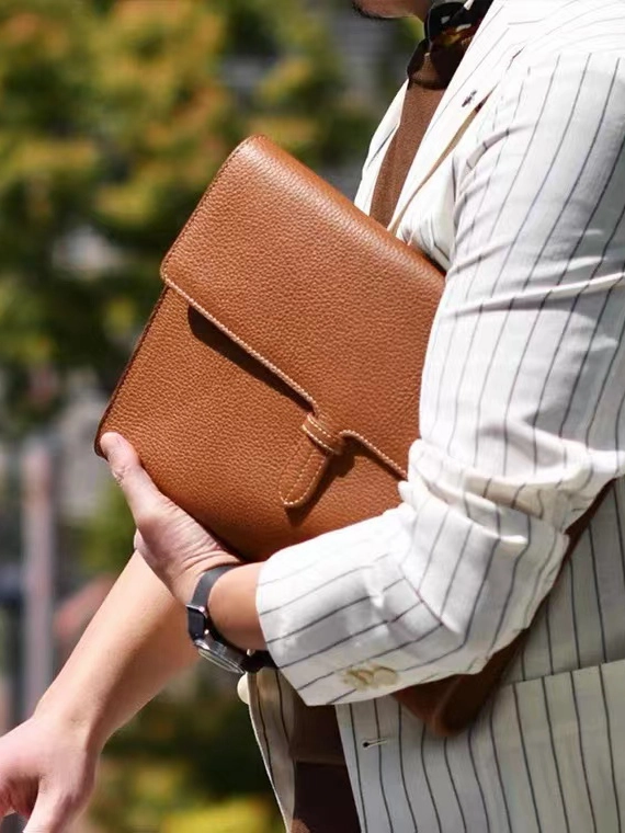 Custom Men??s and Women??s Leather Clutch Bag, Handmade Full Grain Togo Leather Business Handbag with 42 Color Options simple design