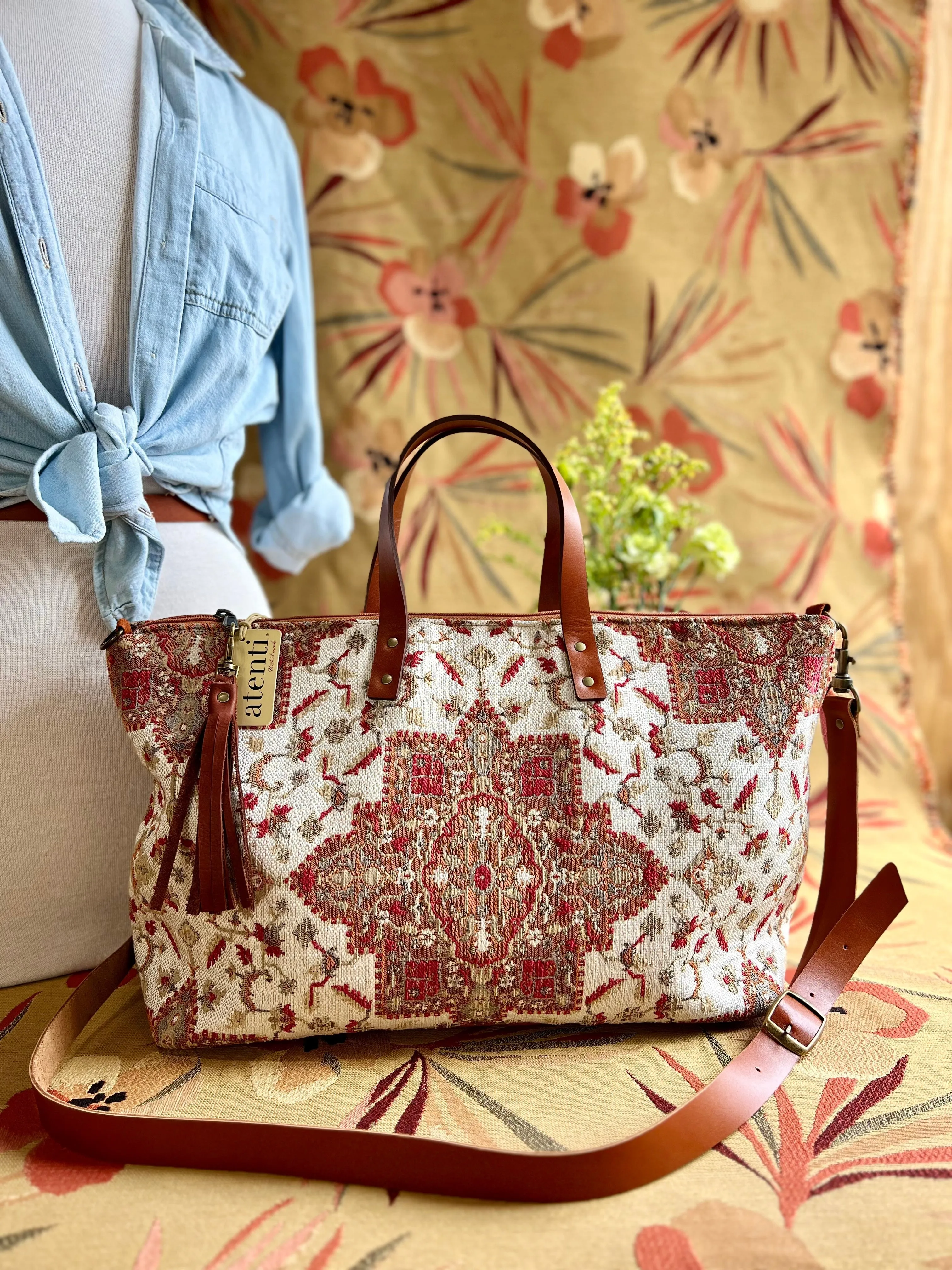 Castle Buddy Bag Campus Essentials Durable Everyday