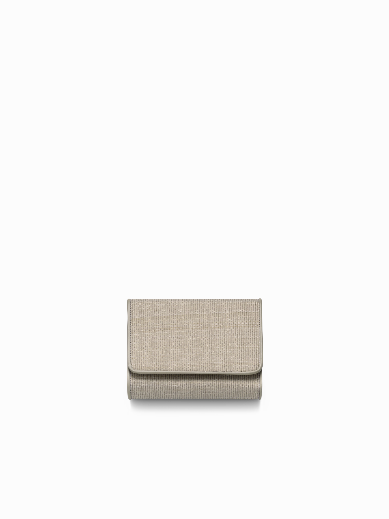 Durable Beauty Tri-Fold Wallet in Horsehair Fabric