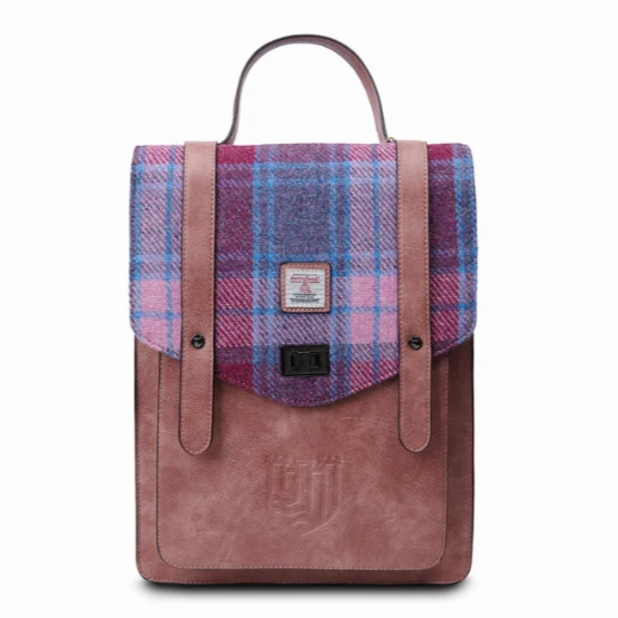 Luxury feature Modern Elegance The Carloway Laptop Backpack with Harris Tweed?