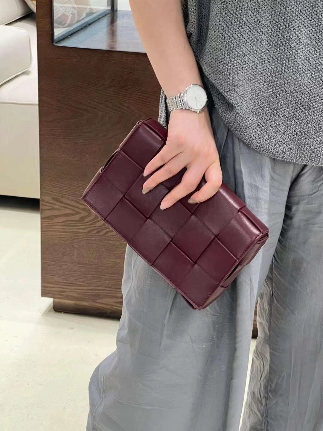 Travel Performance Stylish Practicality Elegant Lambskin Woven Crossbody Bag | Handcrafted Versatile Party Bag Wedding Clutch Bag