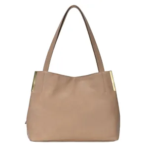 Elizabeth Triple Compartment Hobo Timeless elegance Compact Formfactor