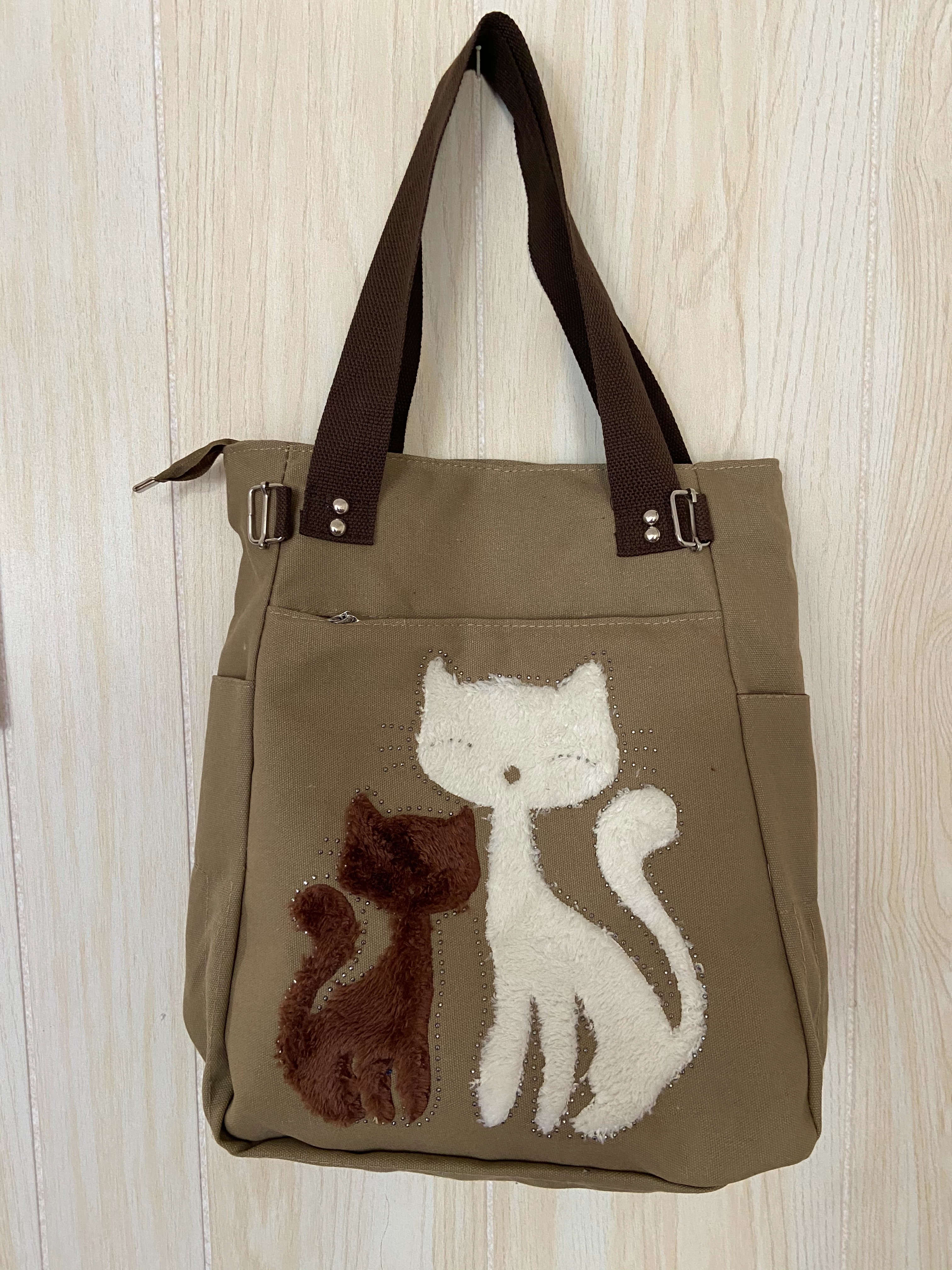 Functional Comfort Travel Essential Tote - Fuzzy Cats w/ Zippers