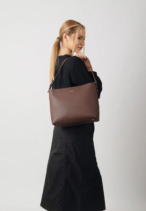 Daily Companion Victoria Genuine Leather Handbag (Brown)