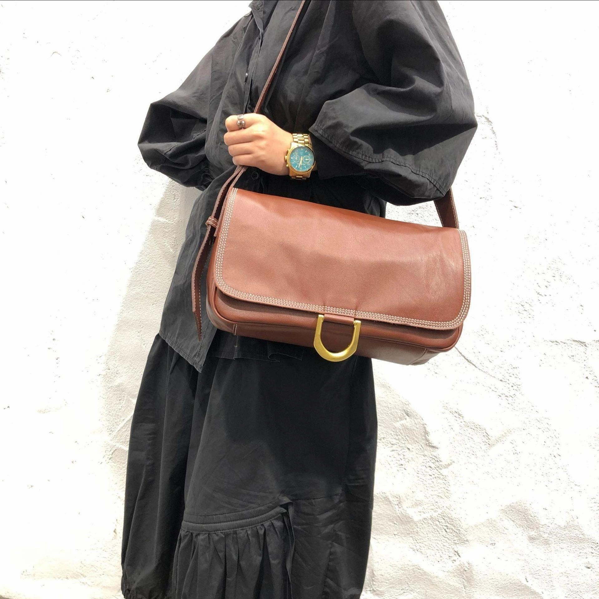 outdoor durability Women Leather Bag, Leather crossbody purse, Black soft bag, Everyday trendy crossbody Handmade bag, Messenger Purse