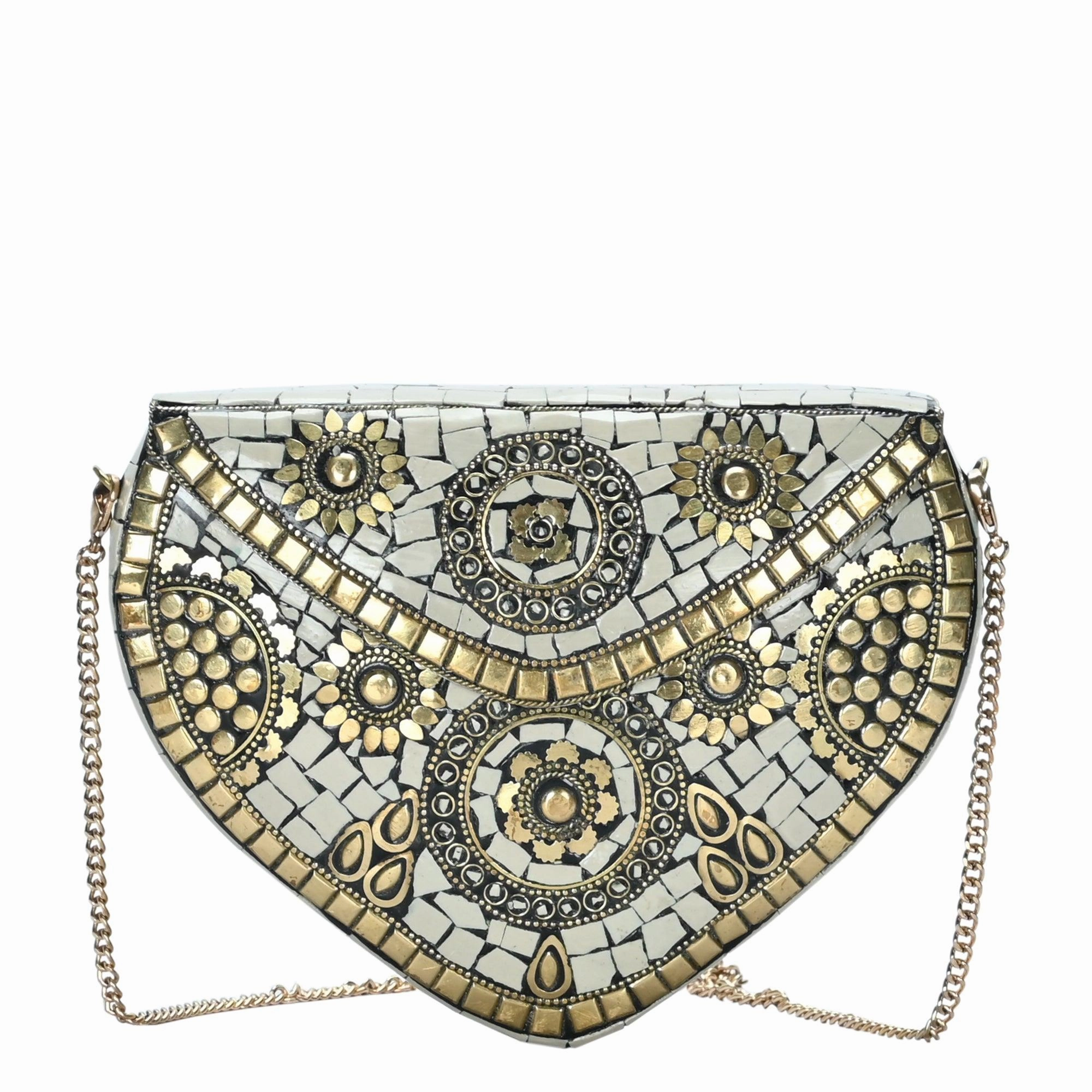 Zaara Heart Clutch Portable Utility